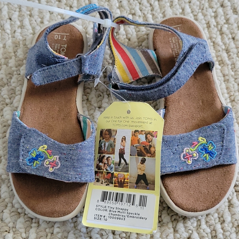 NWT Tom's Tiny Strappy Sandals